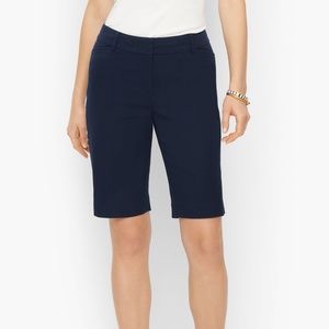 Talbots The Perfect Shorts NWT Size 6